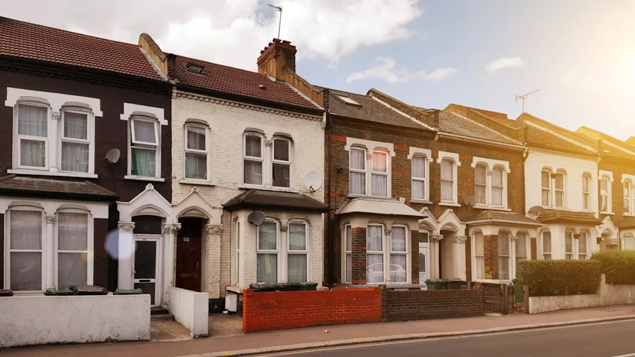 More mortgage lenders expected to cut time homeowners have to lock in new deals