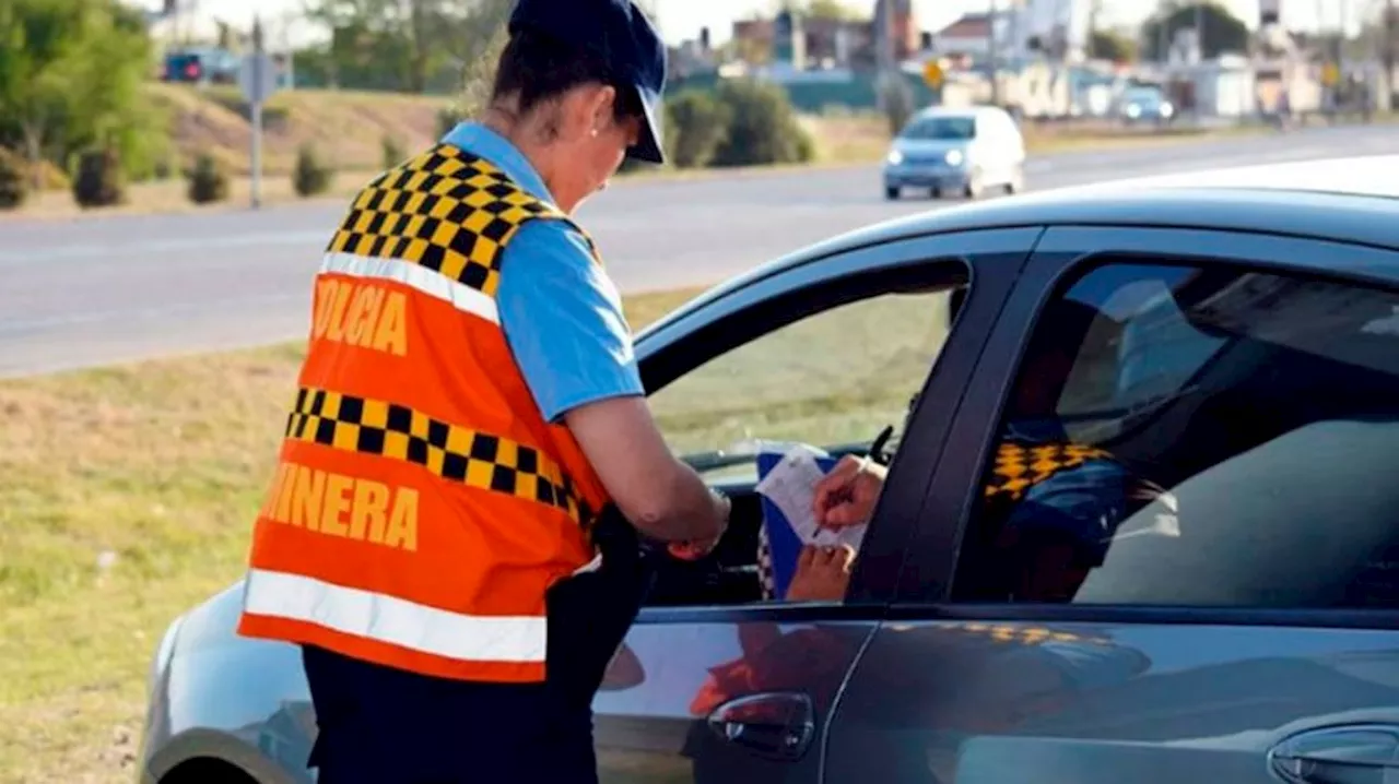 Multas de tránsito: cuándo prescriben en Buenos Aires y cómo pedir que se eliminen para siempre