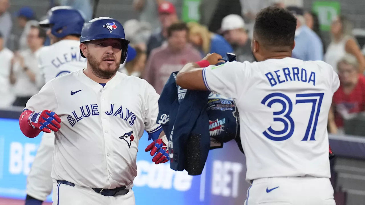 Kirk's three-run homer powers Blue Jays to win over Orioles