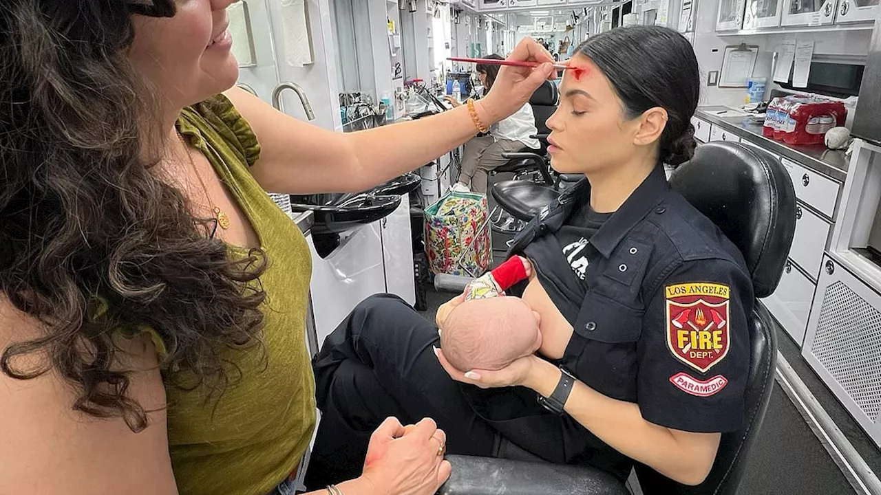 Jenna Dewan breastfeeds 7-week-old daughter Rhiannon on set of The Rookie