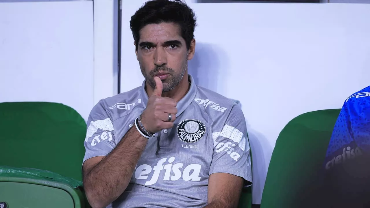 Palmeiras x Flamengo: gesto obsceno de Abel é mais um episódio de desavenças com Daronco; relembre