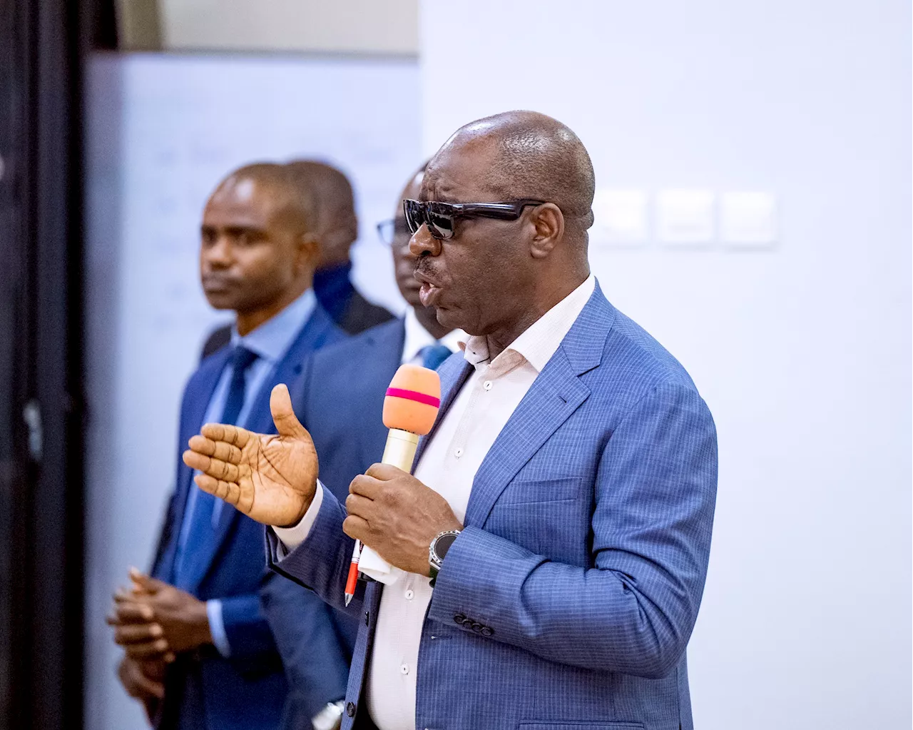 Edo govt backtracks, admits receiving trucks of rice from federal govt