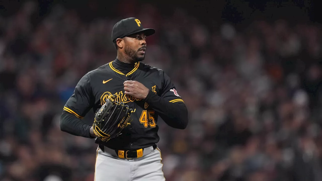 Pirates' Aroldis Chapman Strikes Out Padres' Manny Machado With Record-Breaking Heat