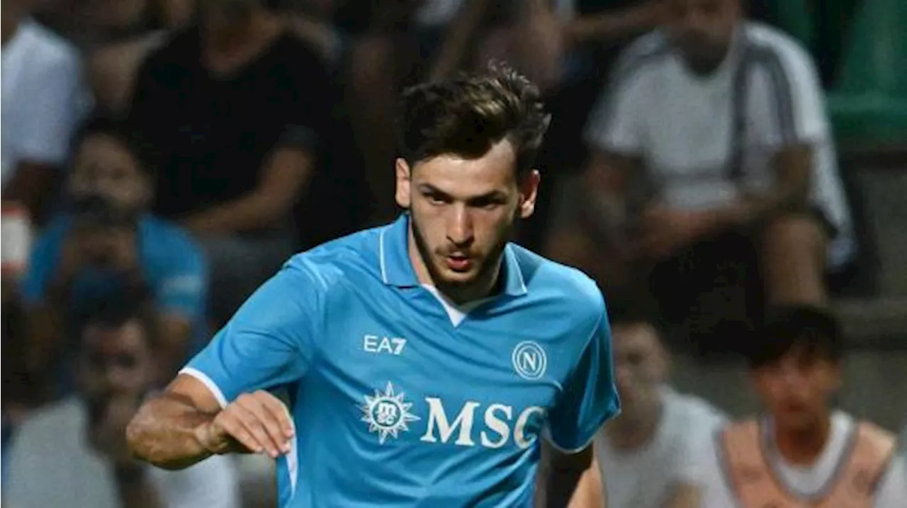 Napoli, riposo per Kvara ma niente ansie: guiderà lui l'attacco in coppa contro il Modena