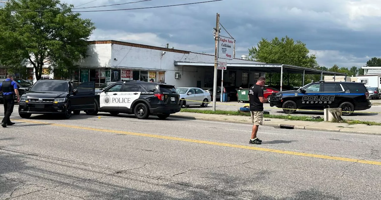 Bedford police pursuit into Maple Hts. ends in crash, police shooting