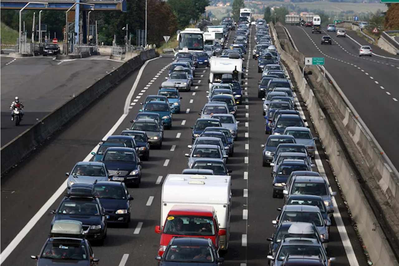 Domani bollino nero, sarà il weekend più trafficato del periodo