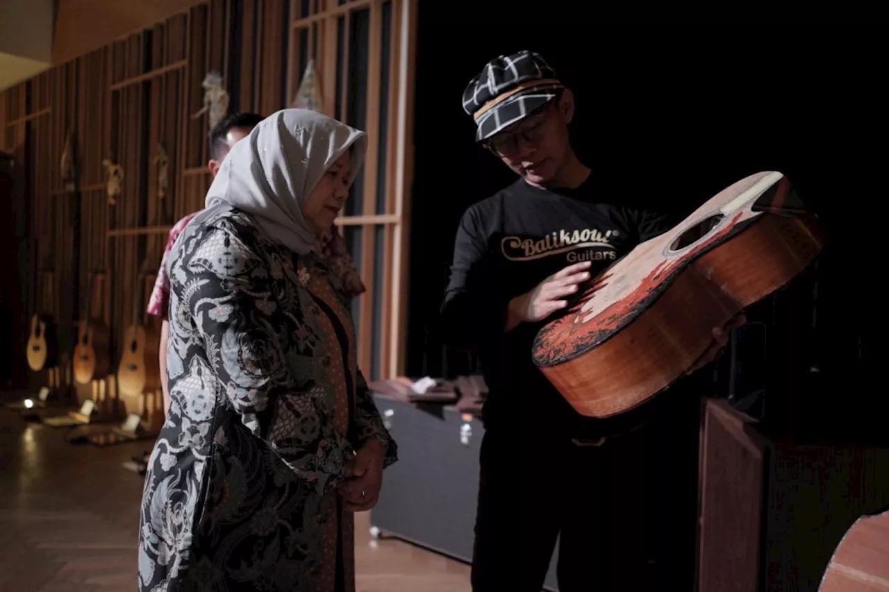 Padukan indahnya batik & gitar, Batiksoul Gallery Jakarta resmi dibuka