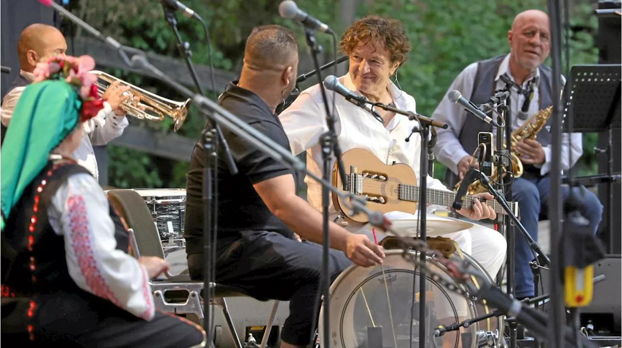 Eine Sause für den Frieden: Goran Bregović spielt auf der Freilichtbühne am Roten Tor