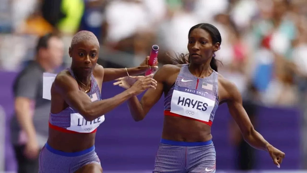 US dominate women's 4x400m women's relay qualifiers Singapore Head