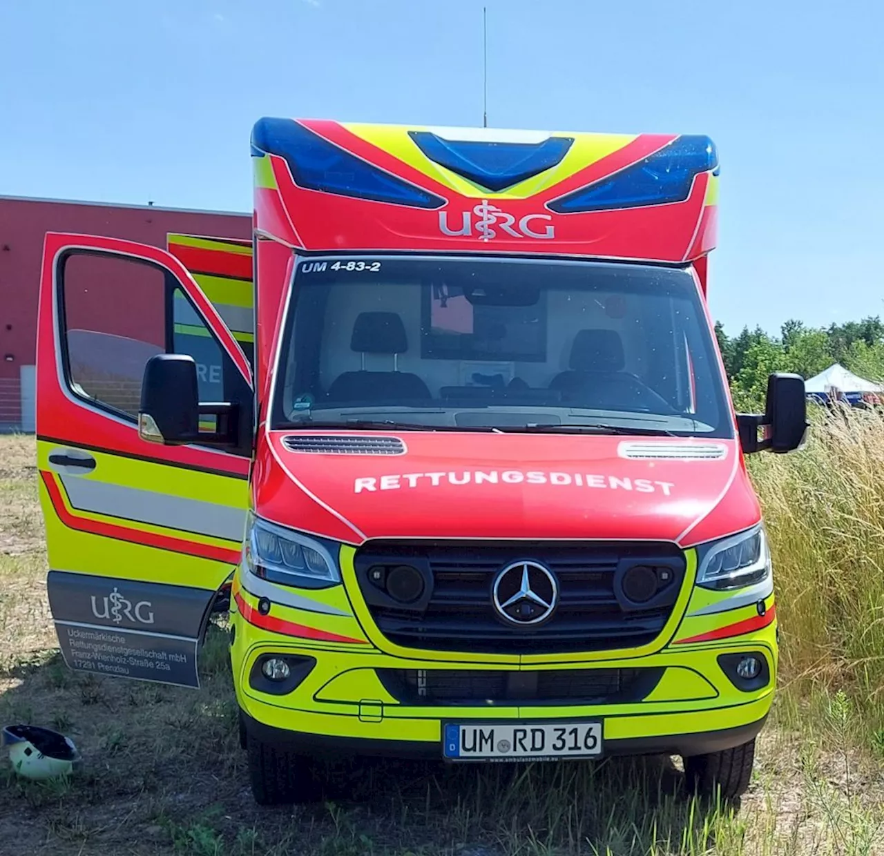 Junger Fahrer trug bei Verkehrsunfall Verletzungen davon