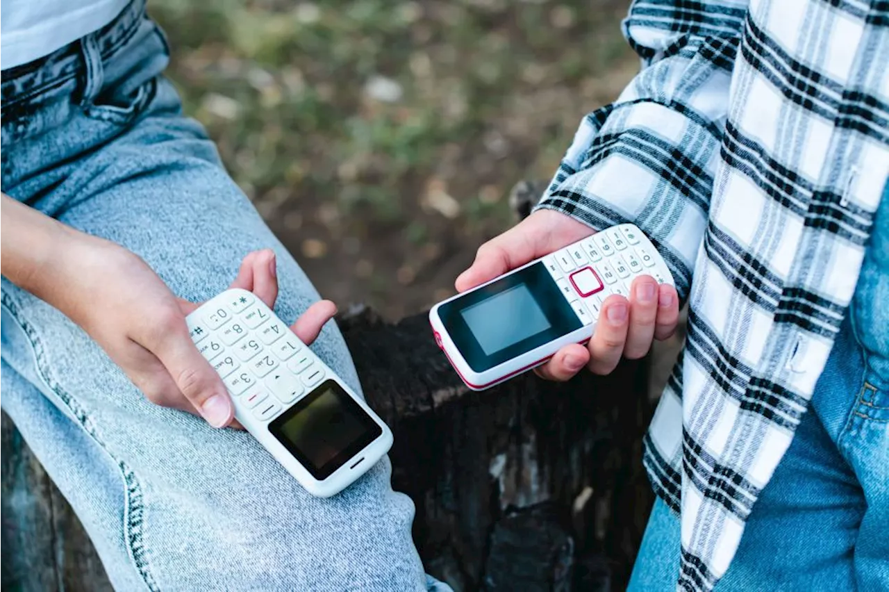 Dumbphones: conheça telefones úteis para quem quer se desconectar