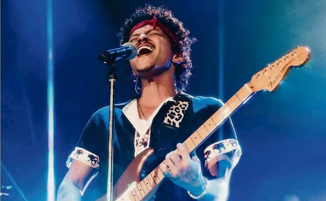 Bruno Mars arma fiesta de 24 kilates