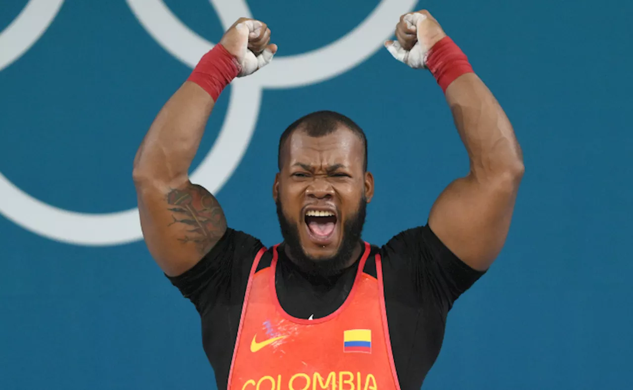 Colombiano Yeison López, medalla de plata en levantamiento de pesas