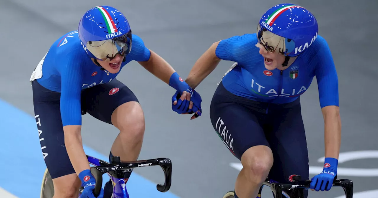 Ciclismo su pista, oro di Chiara Consonni e Vittoria Guazzini nel madison donne