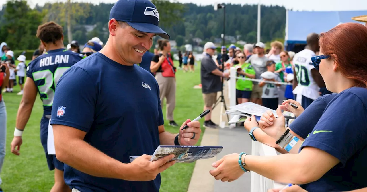 Seahawks coach Mike Macdonald’s leadership mind on full display this summer