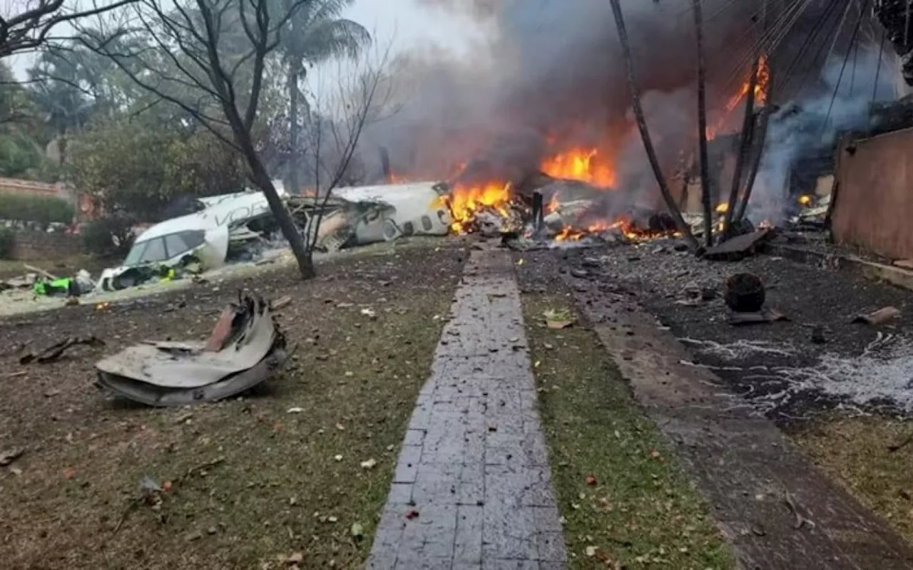 Equipes da FAB seguem para Vinhedo após queda de avião da VoePass