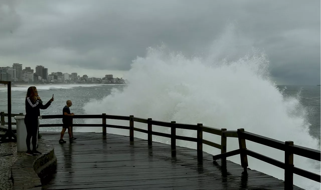 Nova frente fria derruba temperatura no Rio, com previsão de mínima de 12 graus; confira