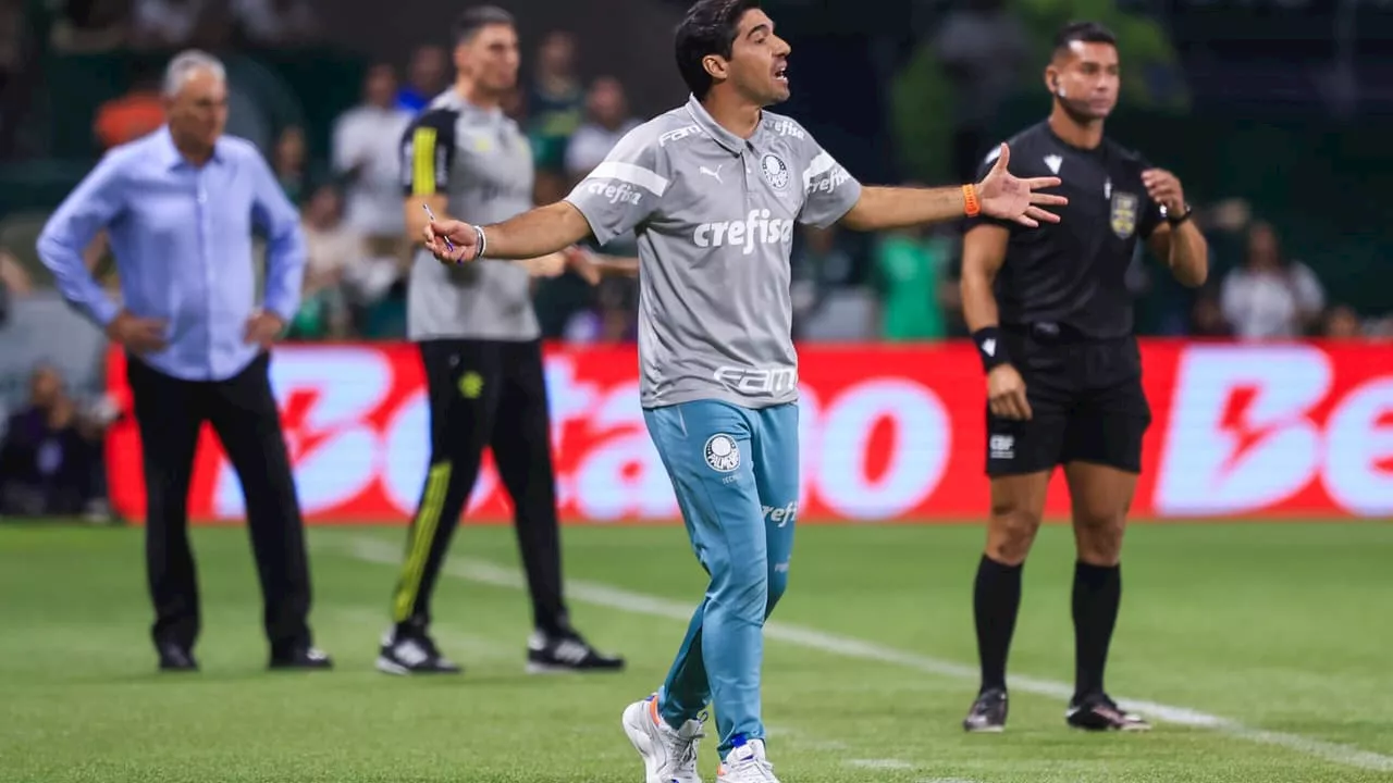 Abel Ferreira, do Palmeiras, pode pegar punição longa por gesto obsceno na Copa do Brasil