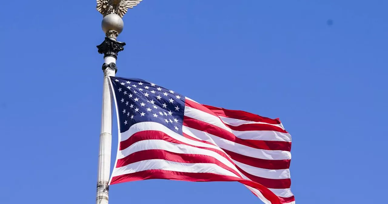 O, say can you see: American flag flies again, legally, at California retailer