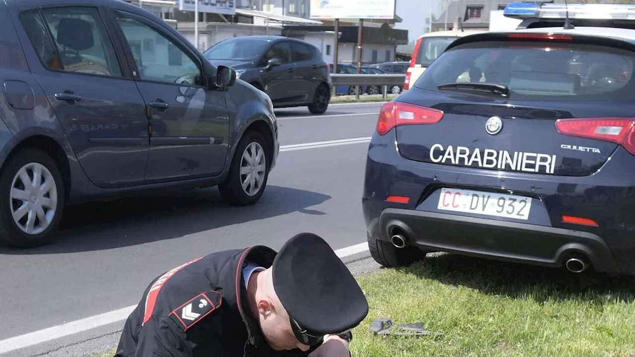 Scontro auto-monopattino nel Torinese, muore ragazza di 18 anni