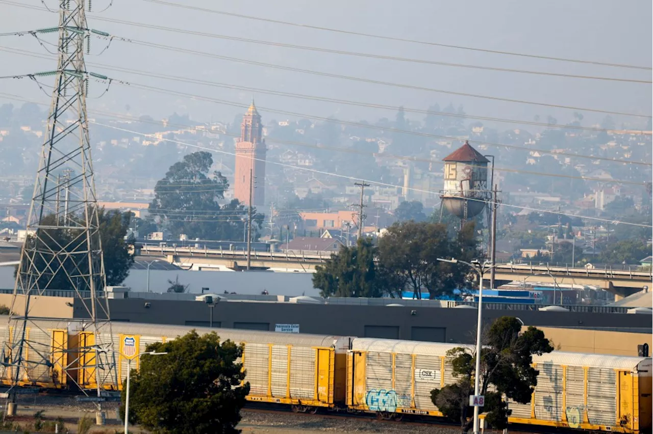 Air quality advisory extended through Saturday as wildfire smoke stalls in Bay Area