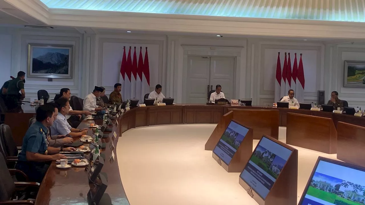 Pimpin Ratas, Jokowi: Saya Ingin RAPBN 2025 Mencakup Semua Program Presiden Terpilih