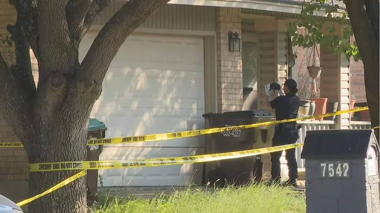 Dead body found inside freezer of East Bexar County home, suspect arrested