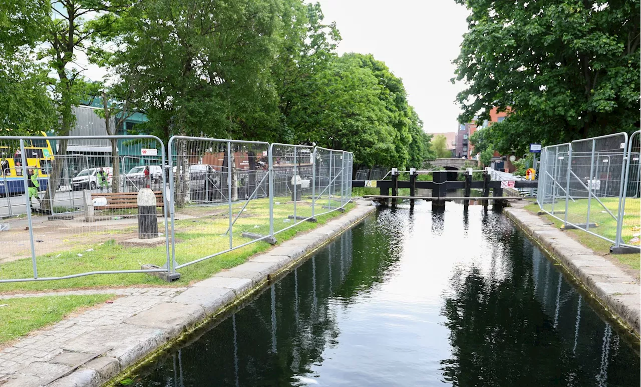 Anti-asylum seeker fences on Dublin's Grand Canal 'exclusionary, racist and classist'