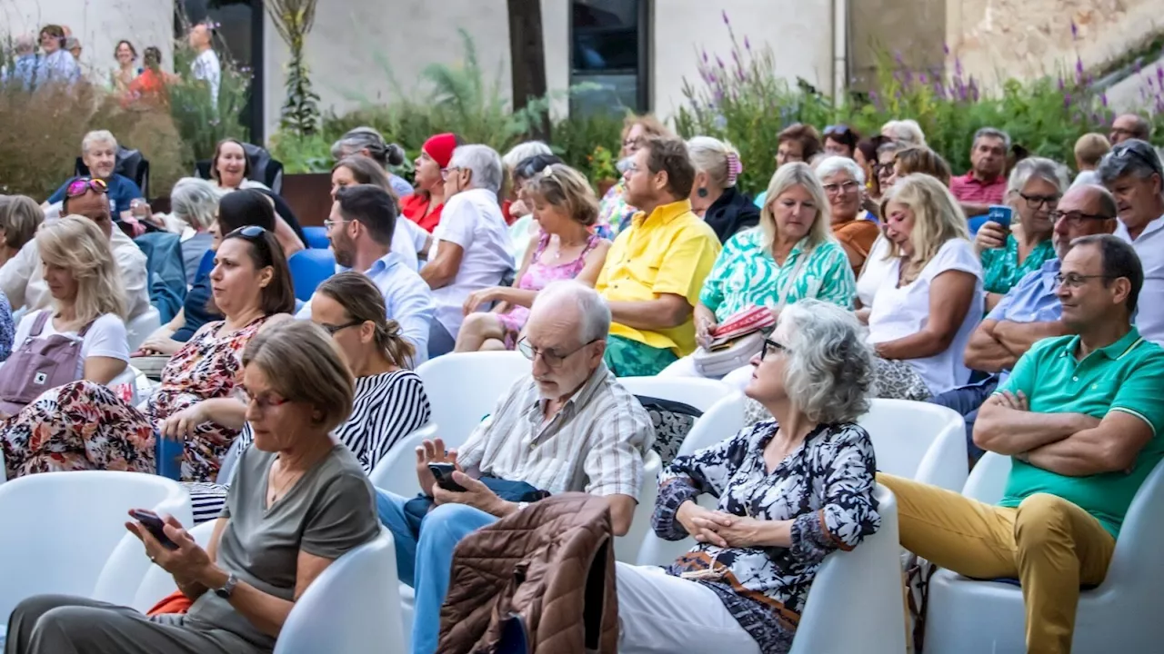 Erfolgreicher Start des Sommerkinos im Schloss Orth