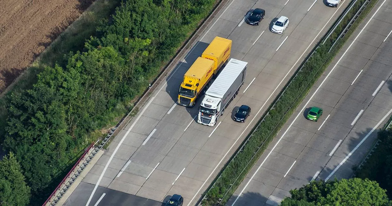 Lkw überholt auf Autobahn – wie lange darf das dauern?