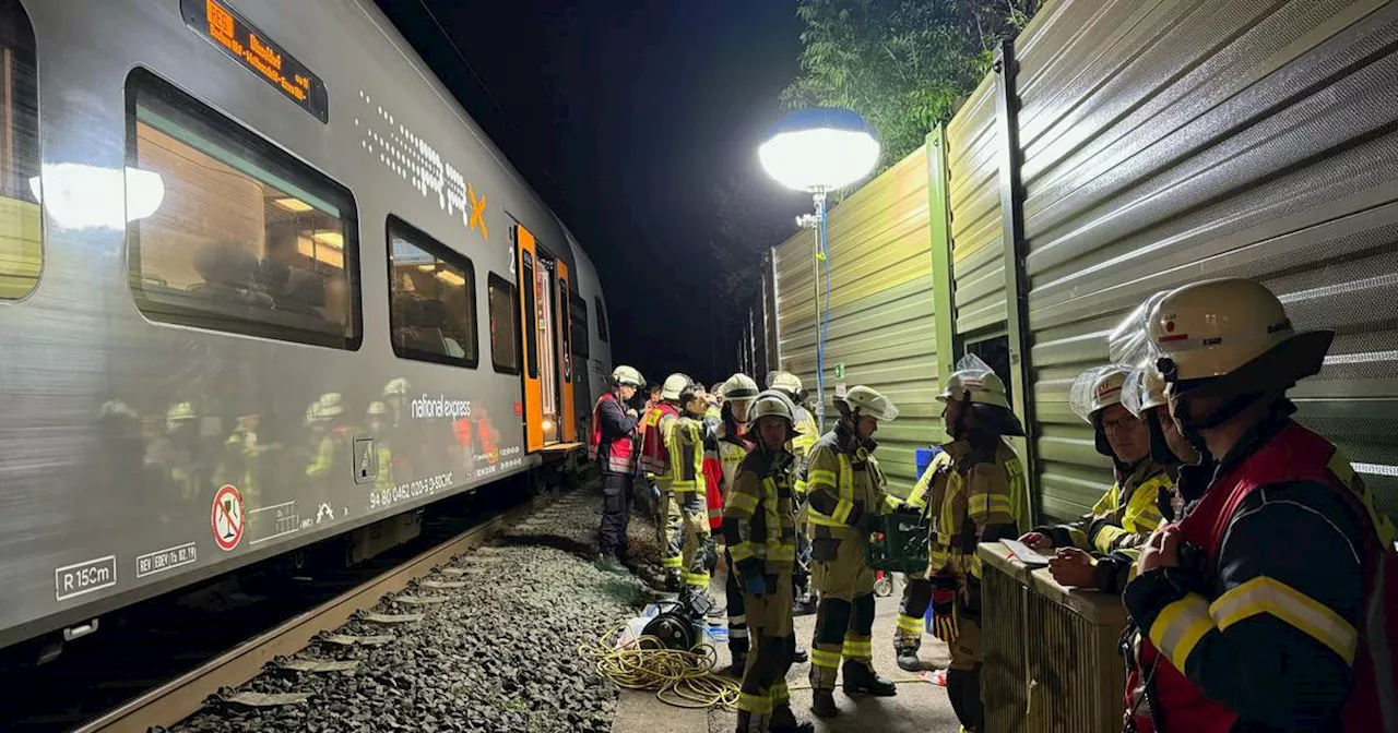 Löhne: Zug blieb liegen – darum saßen Fahrgäste stundenlang fest