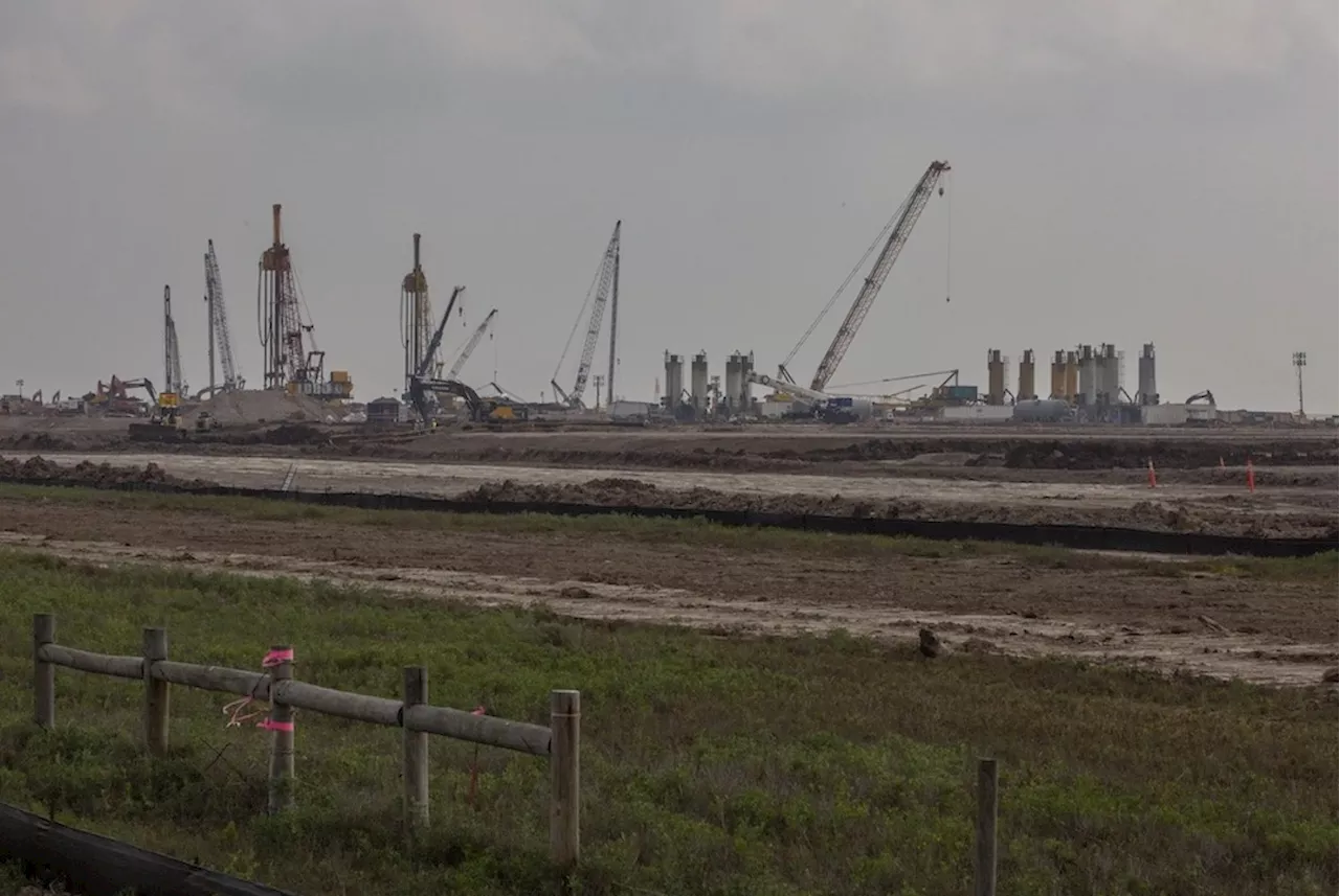 Federal court orders regulators to fix process, reconsider gas export projects in South Texas