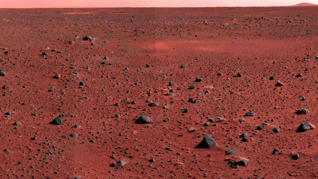 Blasting 'glitter' into Mars' atmosphere could make it more habitable, say scientists