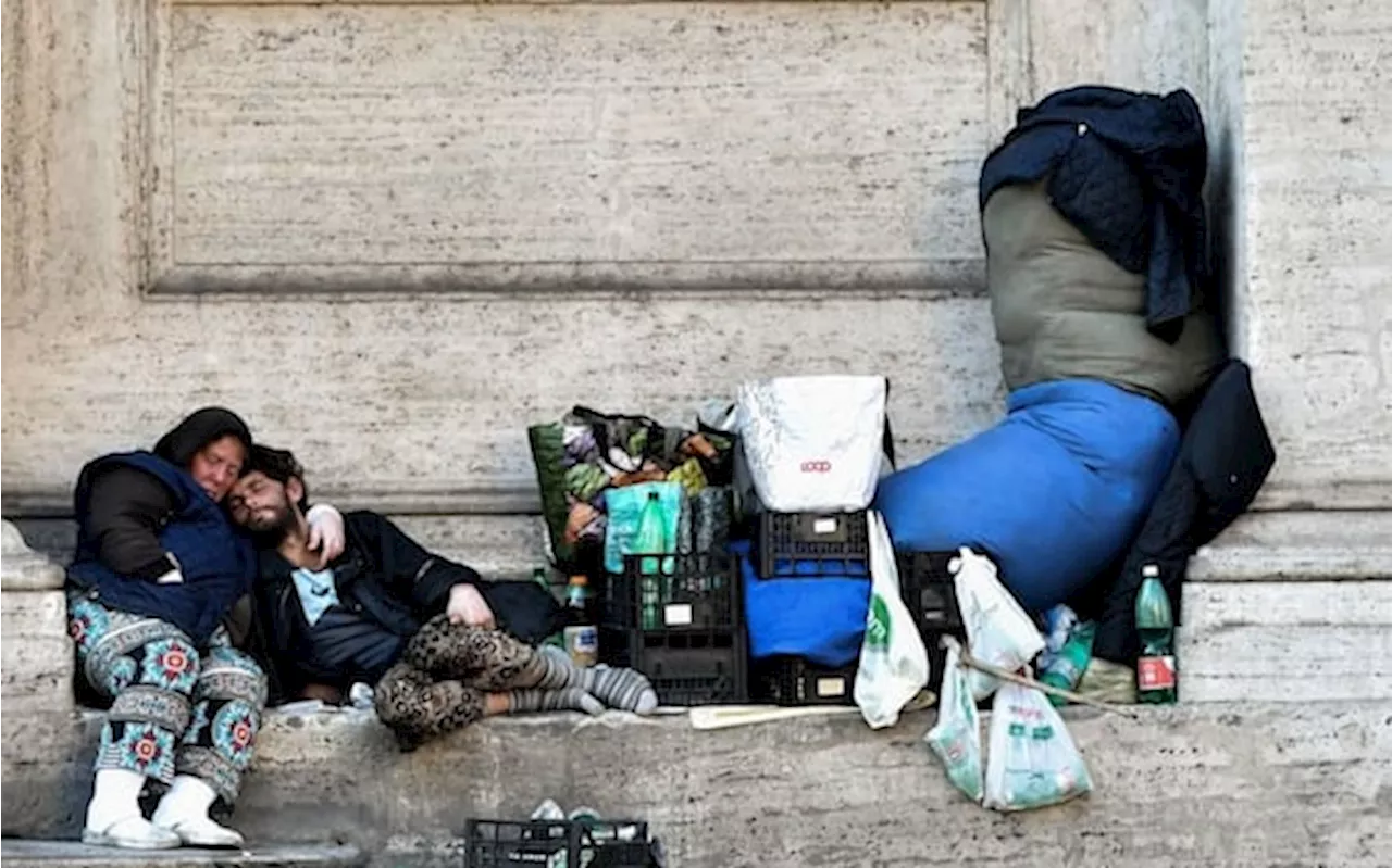 Povertà ed esclusione sociale, il triste primato europeo di Calabria e Campania