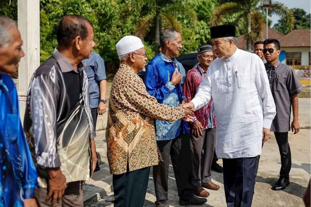 Kesedar land transfer to 2,200 settlers underway, says Zahid