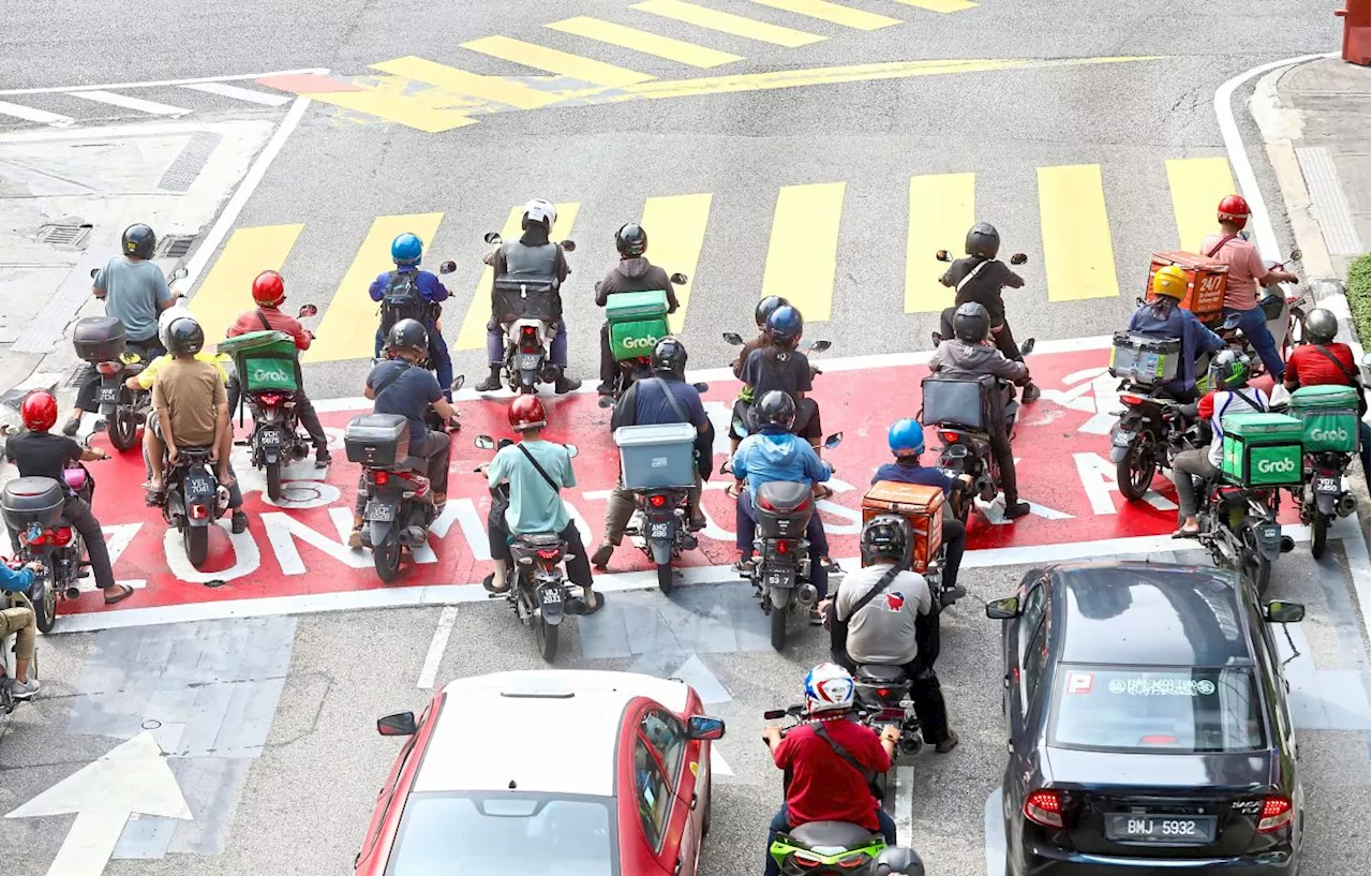 P-hailing riders driven to break traffic rules due to pressure