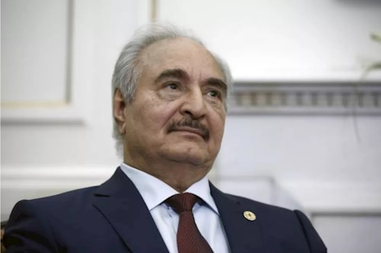 Libia, le truppe di Haftar si muovono verso il sud-ovest del Paese. L'Onu: 'Allentare escalation'