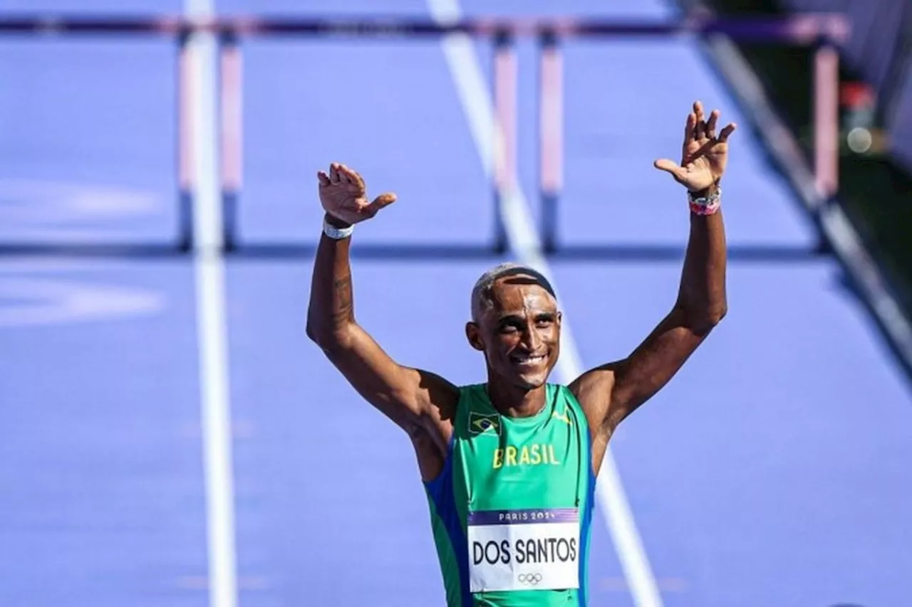 Alison dos Santos, o Piu, é bronze nos 400 m com barreiras em Paris