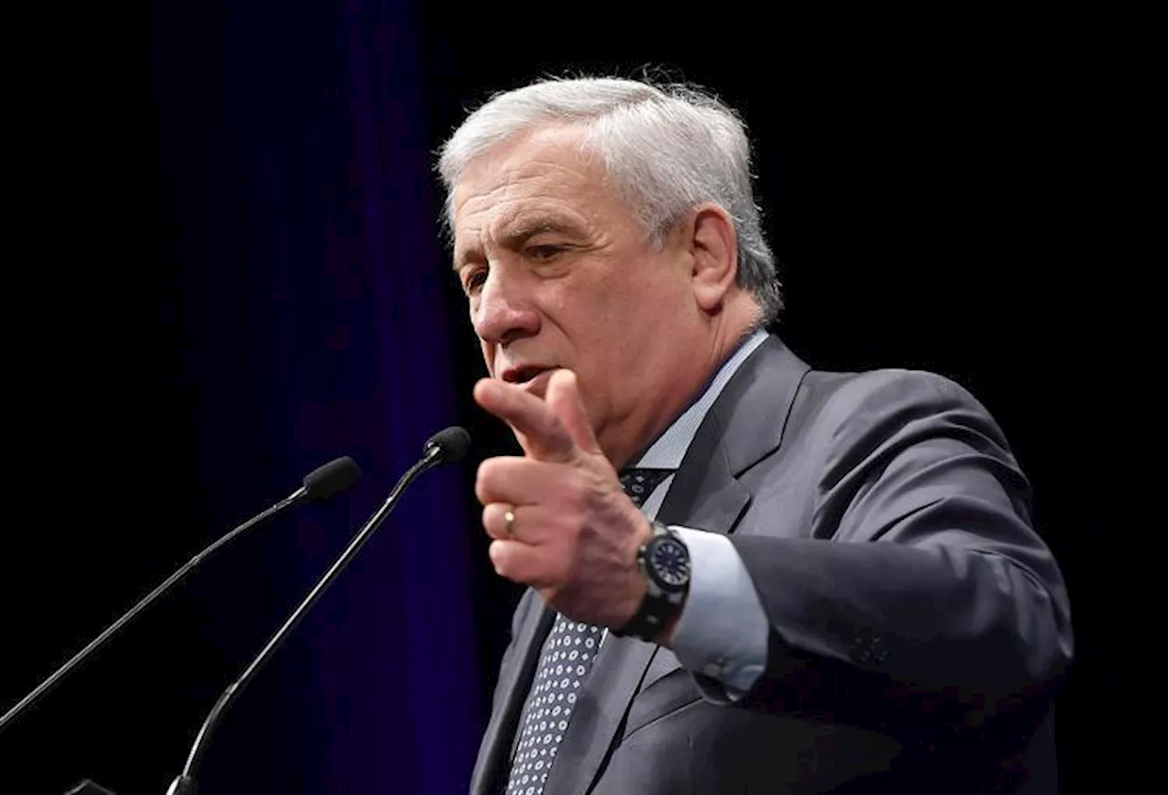 Tajani: 'Tasse giù al ceto medio, portiamo l’Irpef al 33%'