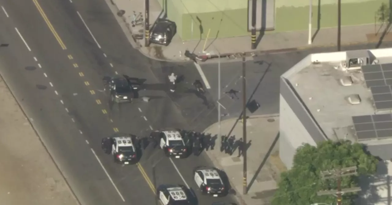 Multiple people injured after LAPD pursuit ends in crash near Dodger Stadium