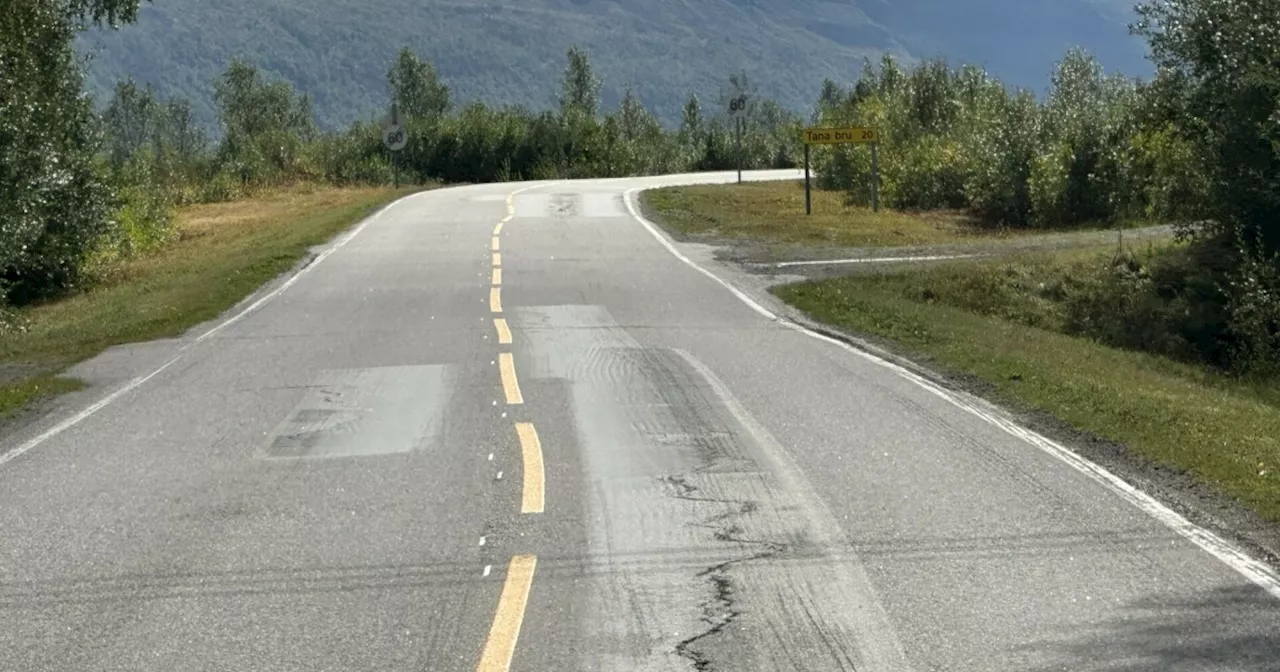 Skeiv midtstripe i Finnmark