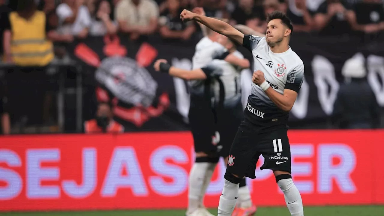 Corinthians vence Flamengo no dia do aniversário e encerra 'seca' no Brasileiro