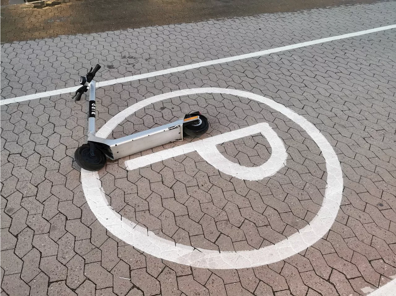 Finland ska införa promillegräns för elsparkcyklister. Snart bara Sverige kvar i EU som tillåter fyllekörning.