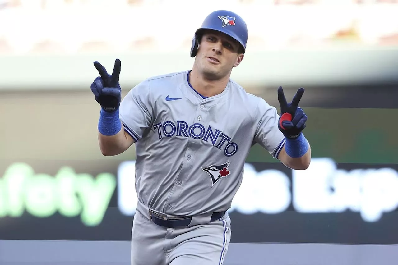 Varsho, Horwitz homer in 7-run first inning as Blue Jays rout Twins 15-0