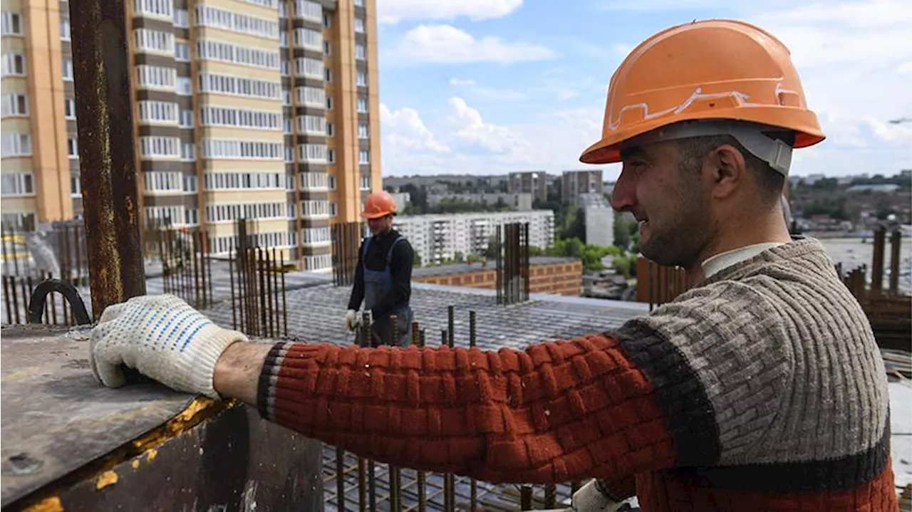 Цены на новостройки выросли в 14 городах-миллионниках