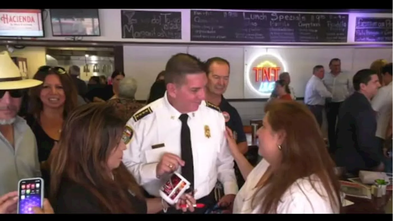 Houston’s new police and fire chief hold meet and greet with community