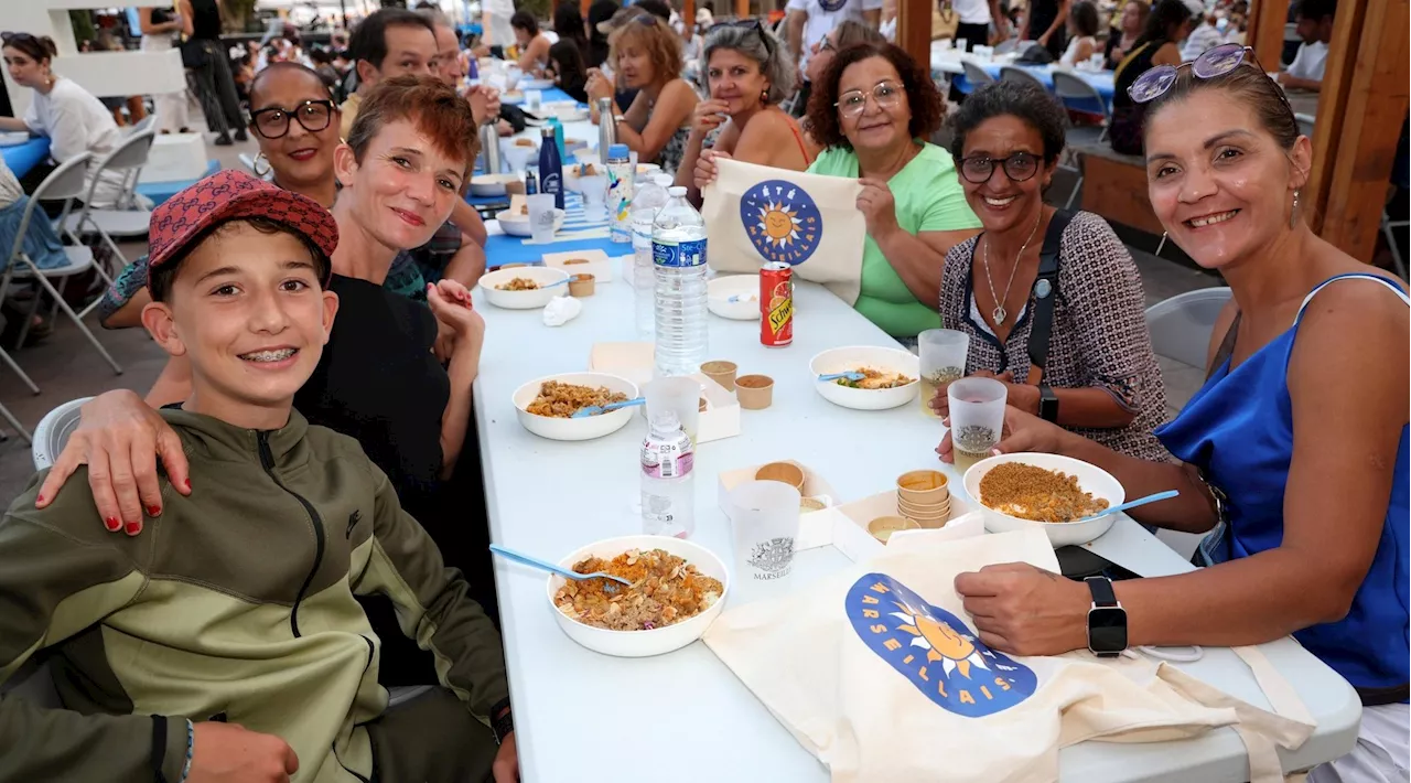 Au Festival KoussKouss, à Marseille, 5 000 convives se partagent 'le roi des plats'