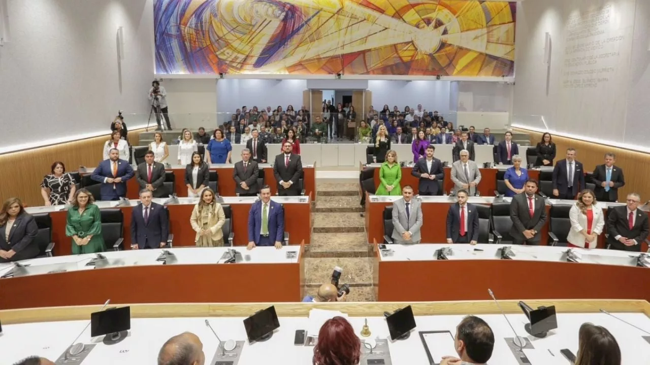 Congreso de Sonora: 33 diputados rinden protesta; Morena tiene mayoría