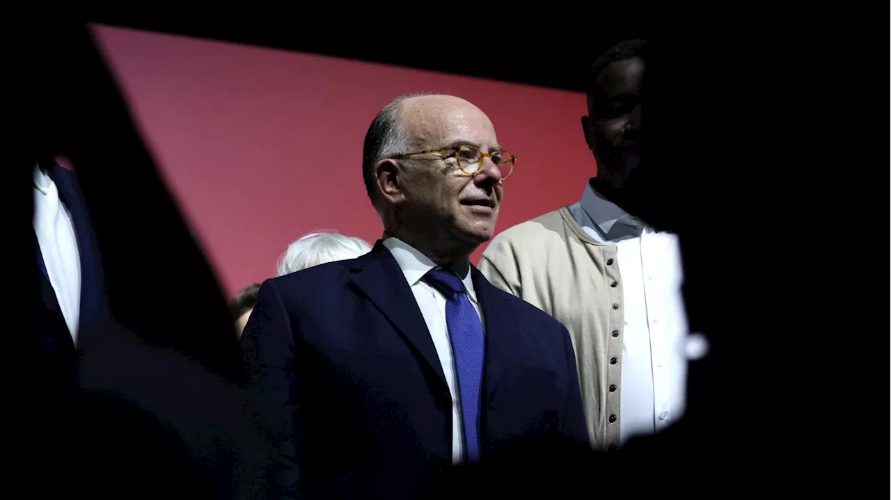 Bernard Cazeneuve, cité pour Matignon, reçu par Emmanuel Macron lundi matin à l’Élysée