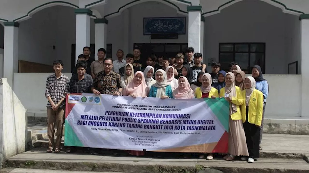 Dosen Unsil Tasikmalaya Berikan Pelatihan Public Speaking Berbasis Media Digital pada Karang Taruna